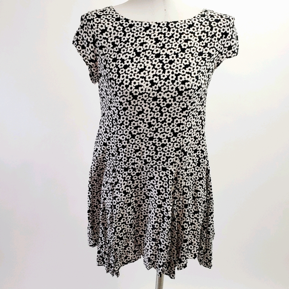 SOLD - Cooperative small flower tunic or dress